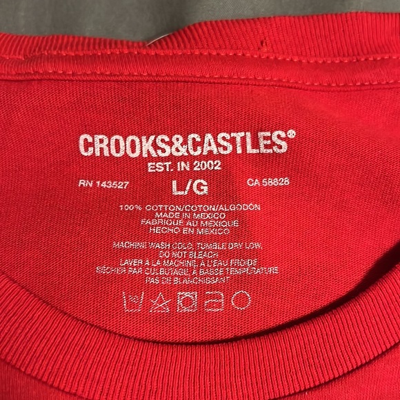 BNWT Crooks & Castles Young Mens Large Tee Red White, Retails for $38, Now $20 - Picture 2 of 6